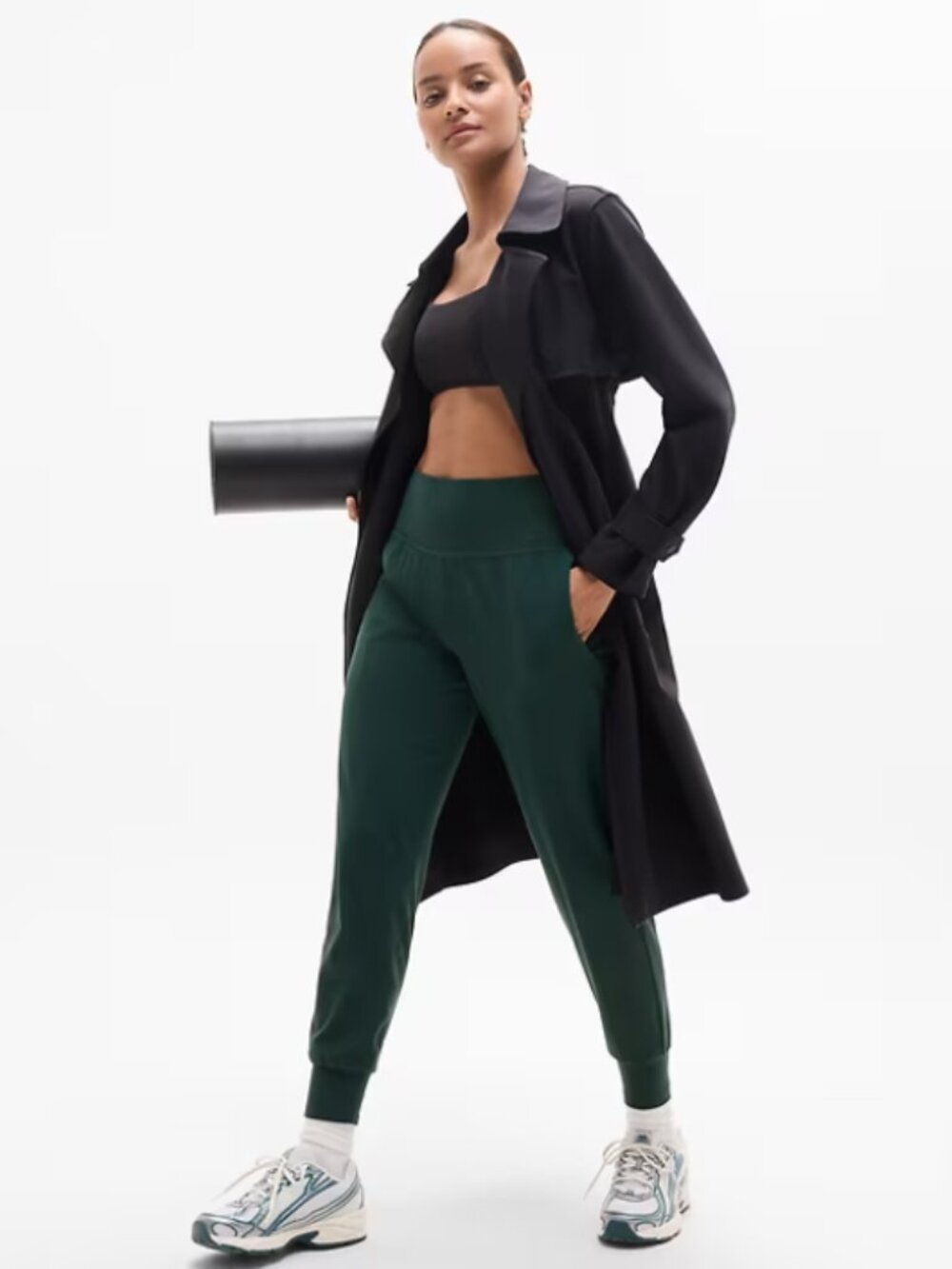 NWT ATHLETA Salutation Jogger